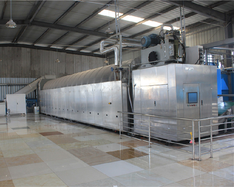 布草洗滌廠使用的布草折疊機(jī)日常保養(yǎng)這樣做省時省力